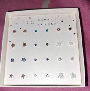 LAUREN CONRAD EARINGS